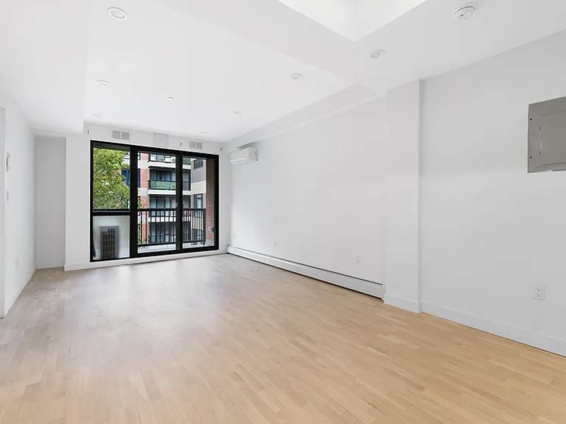 2600 Adam Clayton Powell Jr Blvd #3J - Photo 5 of 10