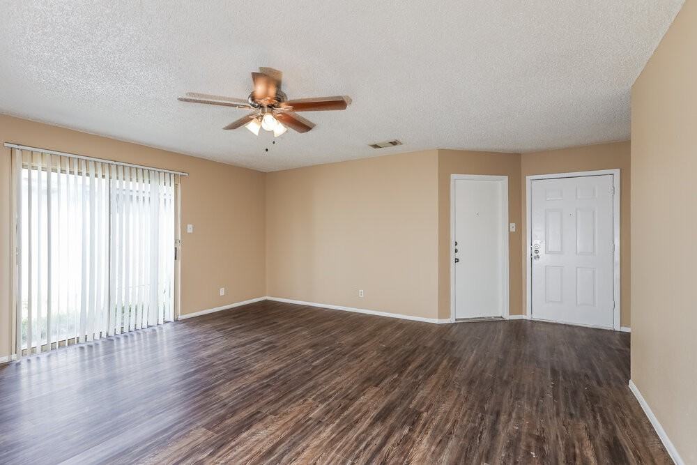 2949 Moss Plain Dr - Photo 6 of 25