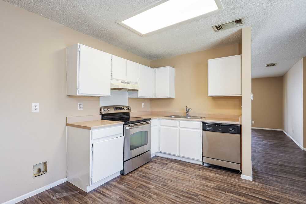 2949 Moss Plain Dr - Photo 7 of 25