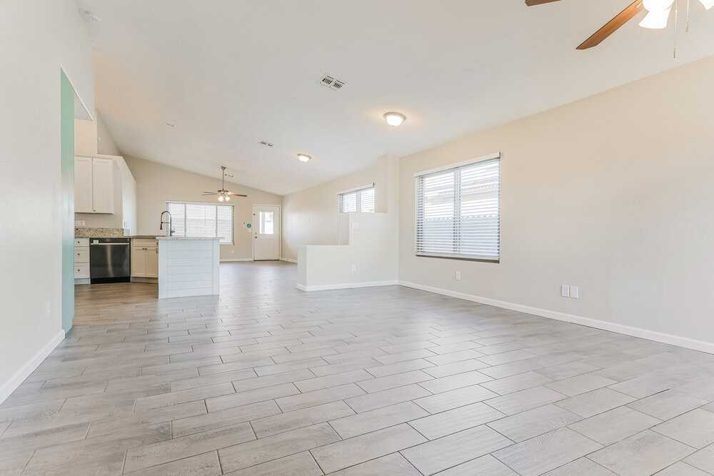 3950 E Barbarita Ave - Photo 5 of 16
