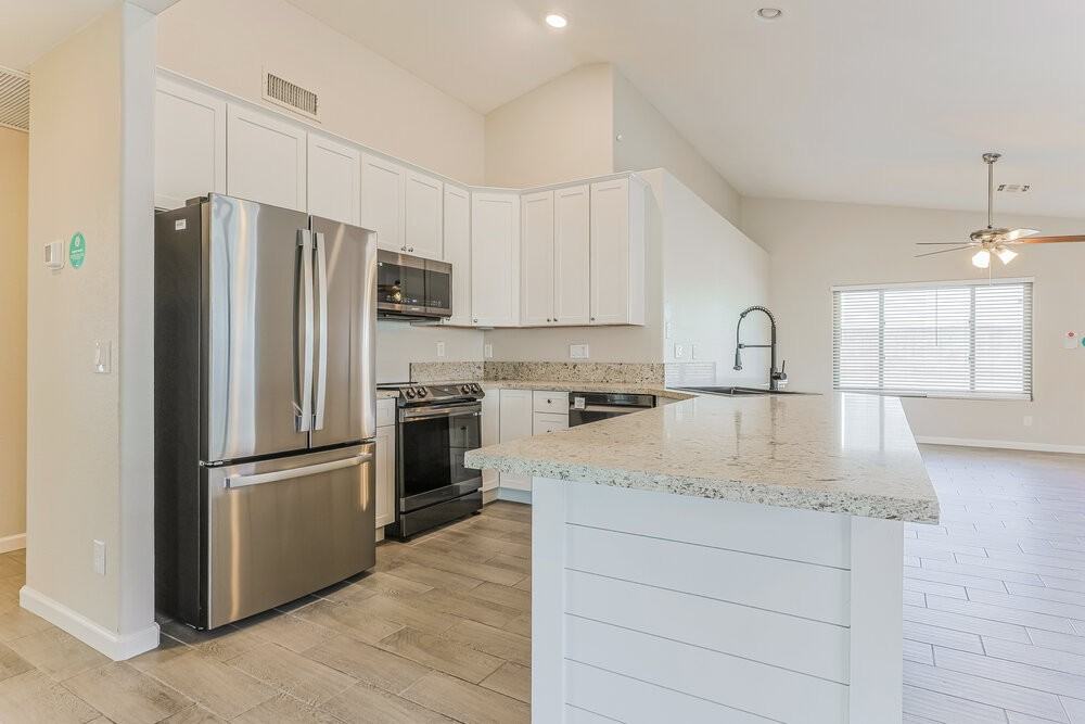 3950 E Barbarita Ave - Photo 7 of 16