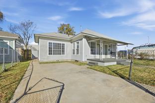 1635 E 4th St #NA - Photo 1 of 1