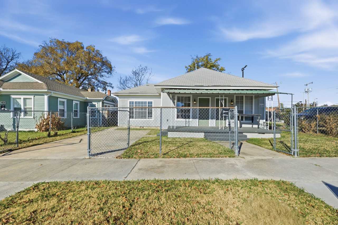 1635 E 4th St #NA - Photo 2 of 18