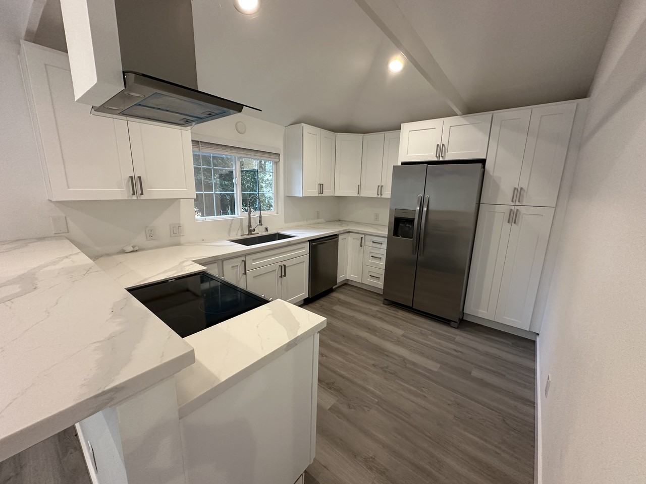 1210 E Seattle St #NA - Photo 2 of 16