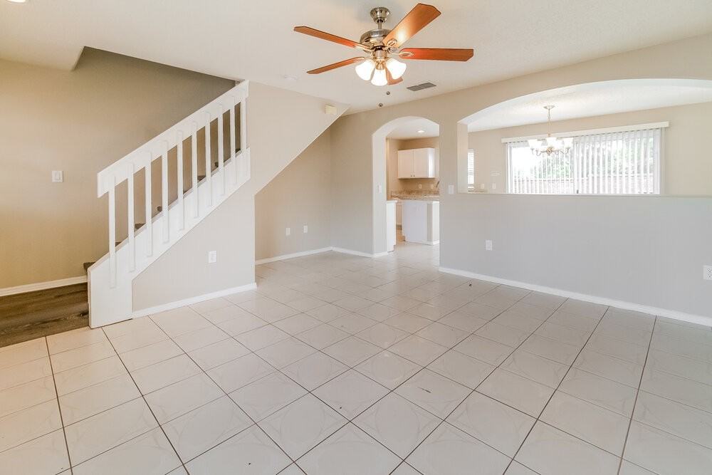 1204 Ivy Meadow Dr - Photo 4 of 17