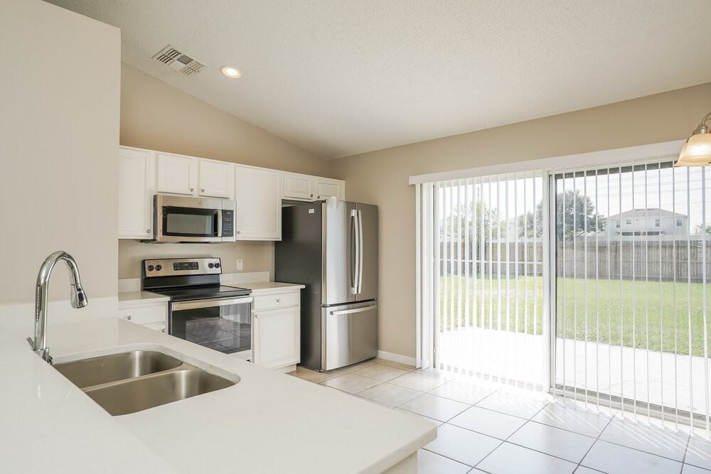 367 Alegriano Ct - Photo 7 of 16