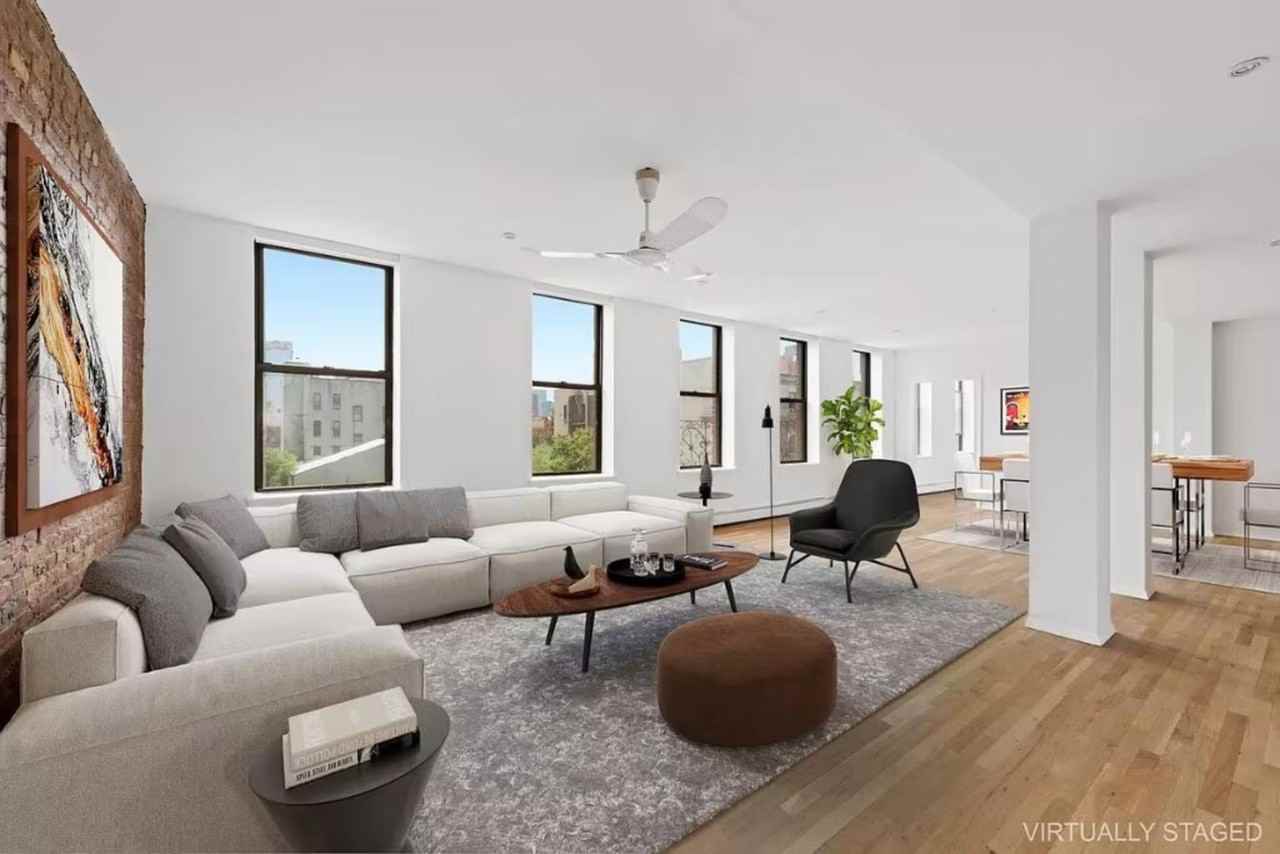 211 E 3rd St #5C - Photo 3 of 7