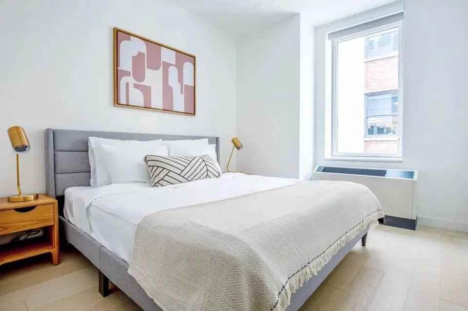 Broad St #1418 - Photo 5 of 9