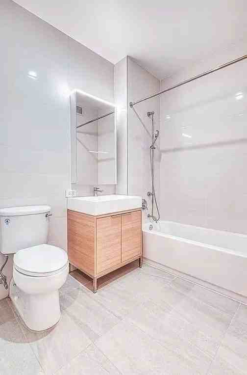Broad St #1219 - Photo 6 of 9