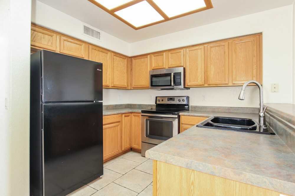 3528 W Chama Rd - Photo 7 of 17