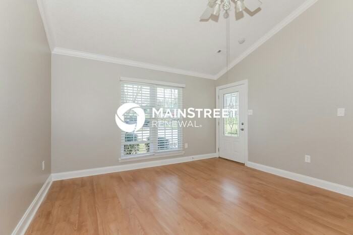 14038 Eden Ct - Photo 3 of 16