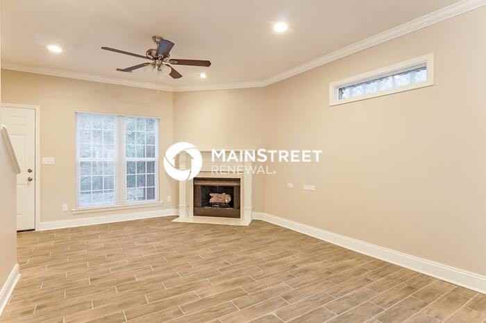 1325 Riverford Cir - Photo 4 of 17