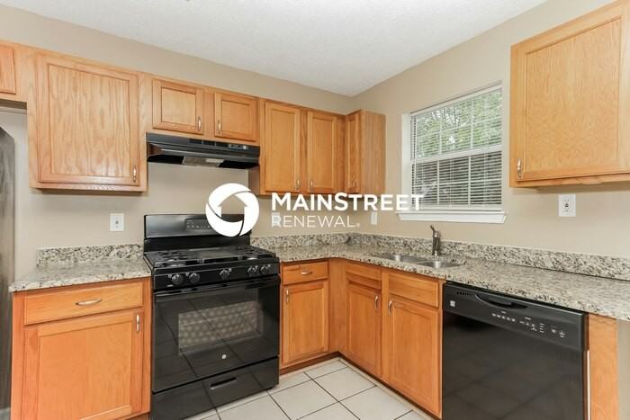2198 Creekview Trl - Photo 7 of 15