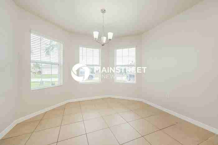 3459 Acapulco Cir - Photo 6 of 16