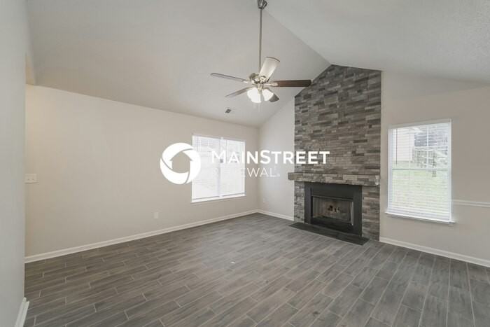 430 Cedarcroft Dr - Photo 5 of 16