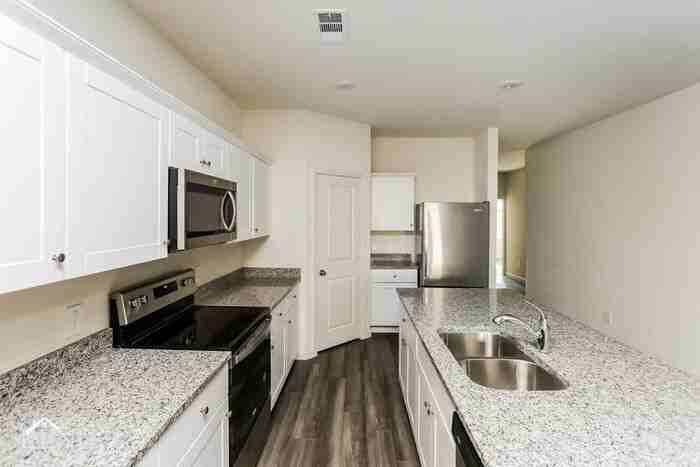 1312 Ancer Way - Photo 3 of 17
