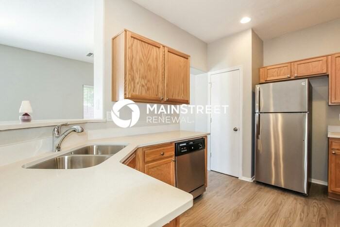 22228 N 29th Dr - Photo 7 of 17