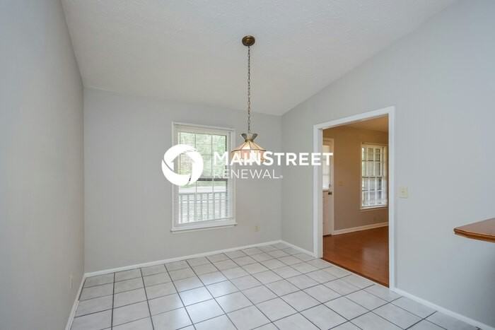 4472 Marci St - Photo 5 of 15