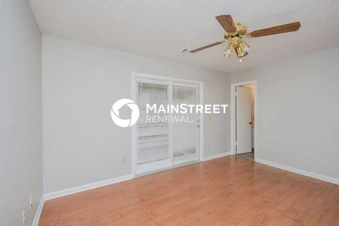4472 Marci St - Photo 7 of 15
