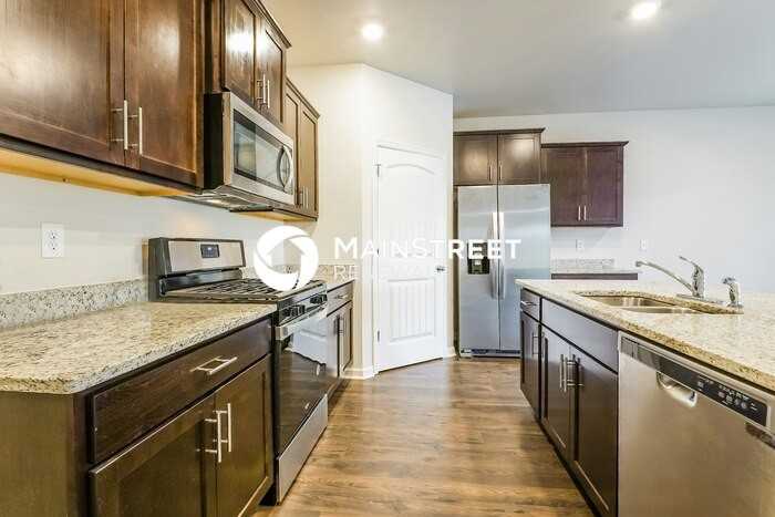4056 Park Cove Way - Photo 7 of 17