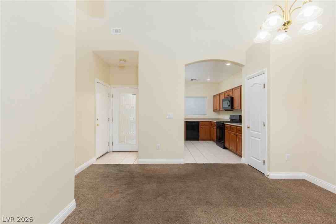 8940 Spotted Tail Ave - Photo 4 of 29