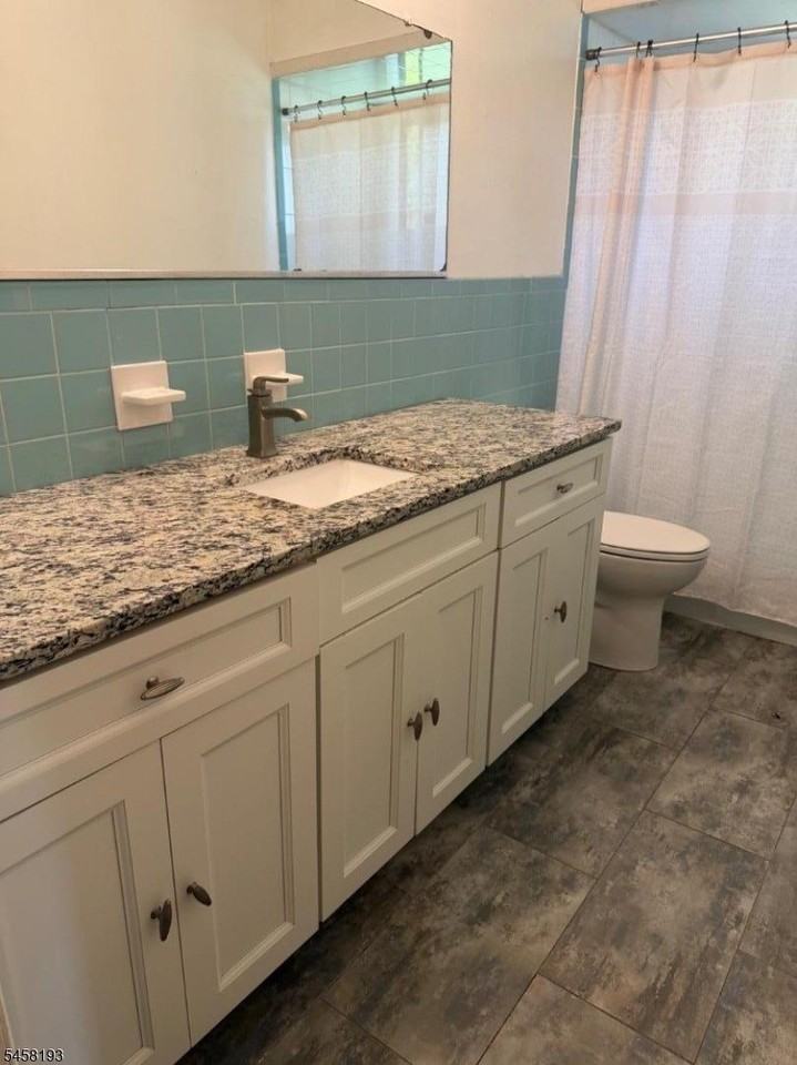 2-A Denora Dr - Photo 6 of 7