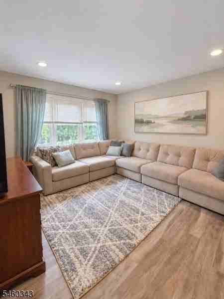 53 Union St #2 - Photo 4 of 10