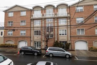316 51st St #403 - Photo 1 of 1