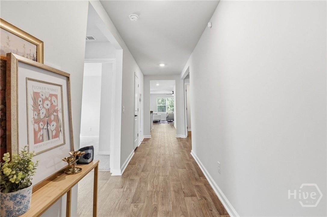 128 Skylark Rd - Photo 4 of 39