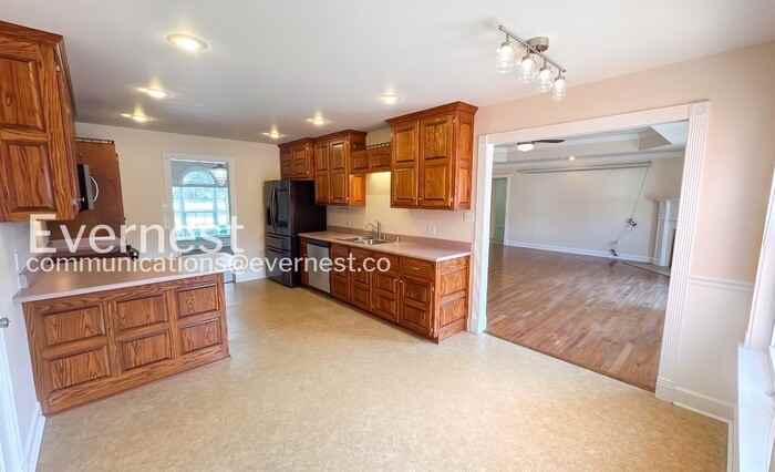 27612 Miller Ln - Photo 6 of 33