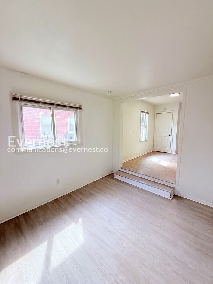 18820 Klinger St - Photo 2 of 30