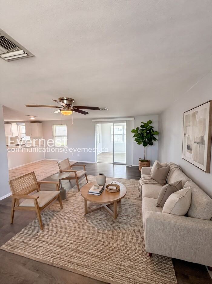 3811 Carioca Rd - Photo 2 of 27