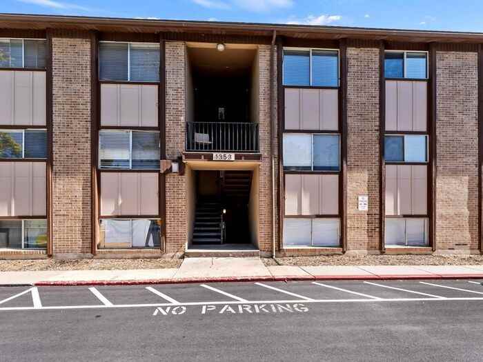 1355 N Redwood Rd #15 - Photo 3 of 23