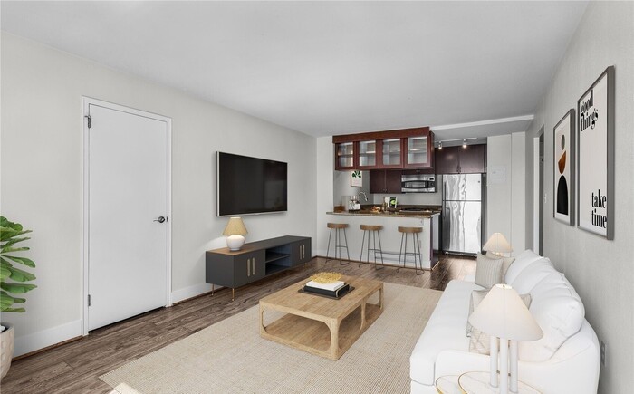 1105 Spring St #1105 - Photo 4 of 7