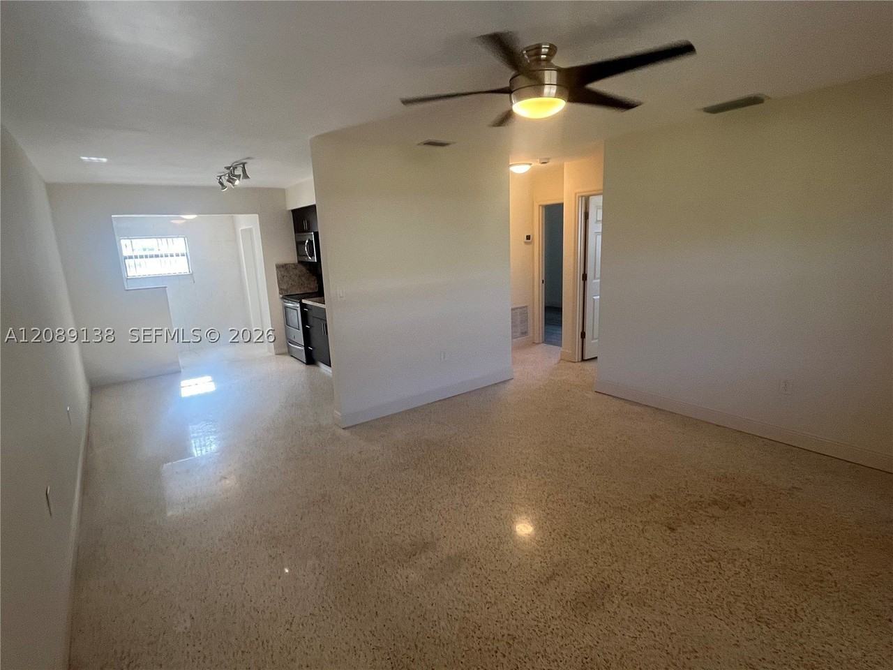 92 E 15th St #1 - Photo 6 of 10
