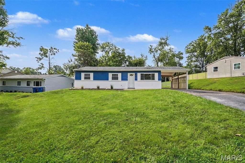 283 Ramsey Ln - Photo 2 of 23