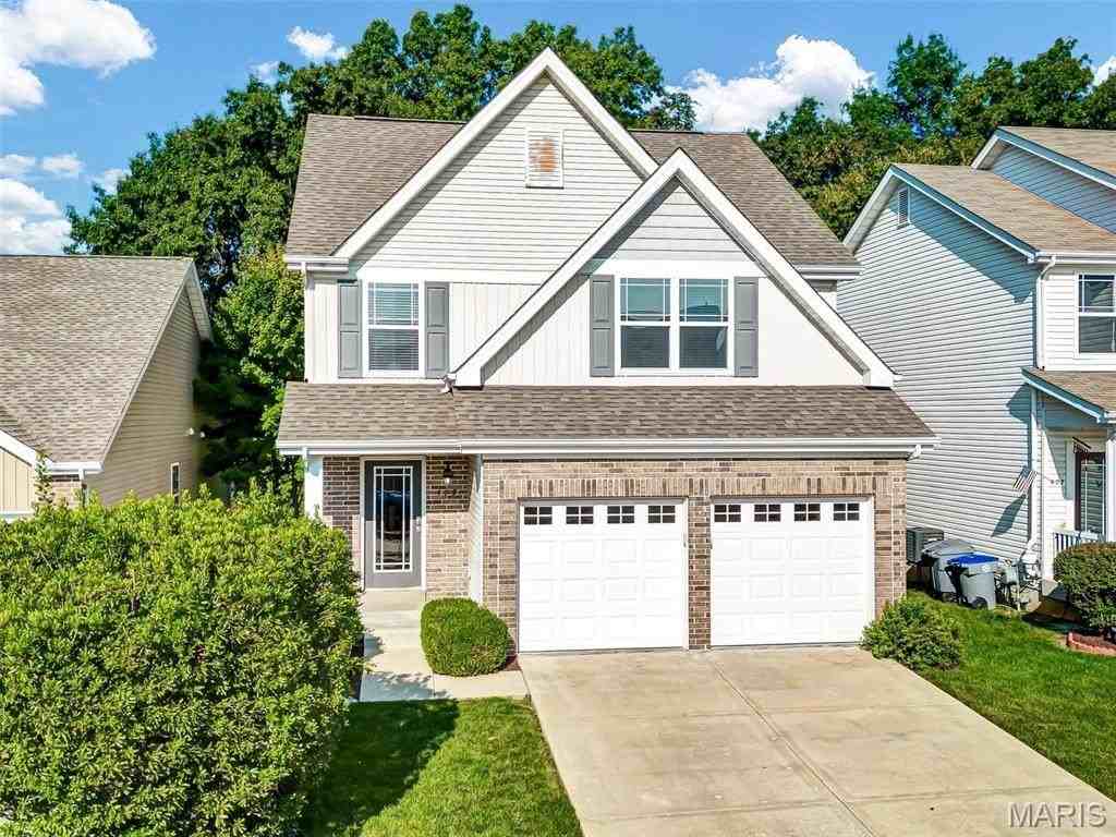 499 Parkgate Dr - Photo 2 of 32