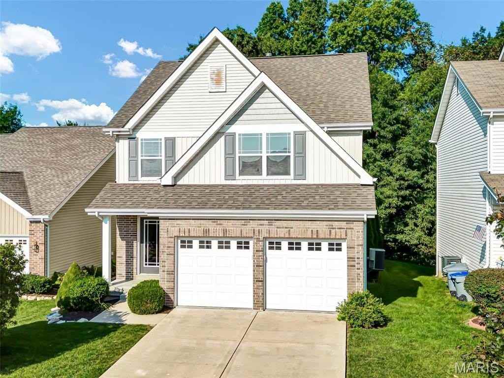 499 Parkgate Dr - Photo 3 of 32
