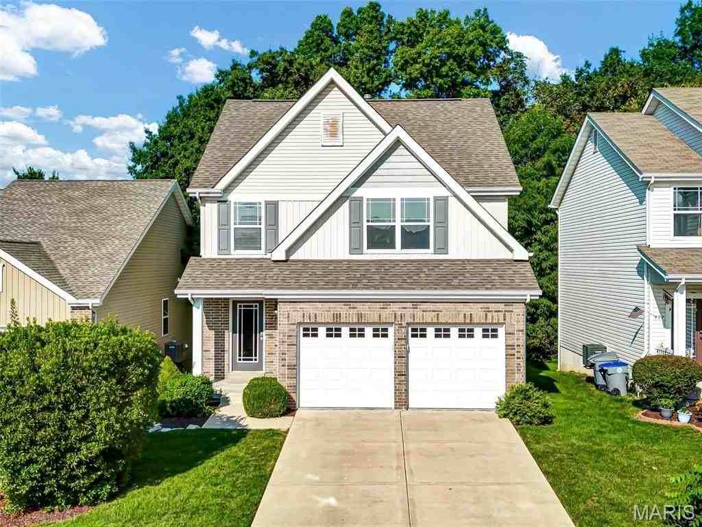499 Parkgate Dr - Photo 4 of 32