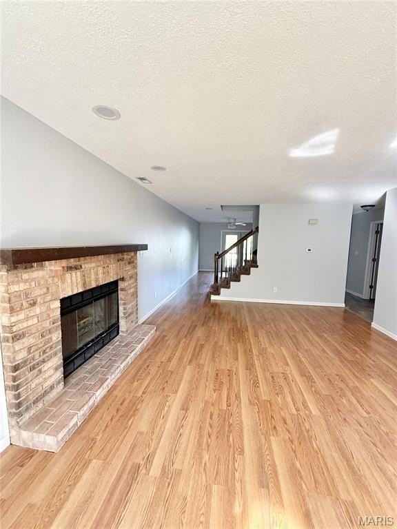 105 Christine Dr - Photo 2 of 24