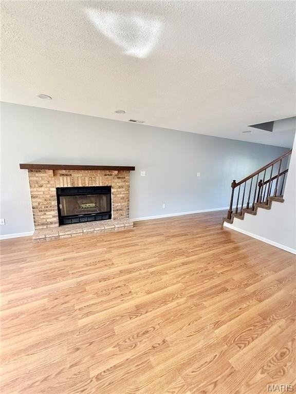 105 Christine Dr - Photo 3 of 24