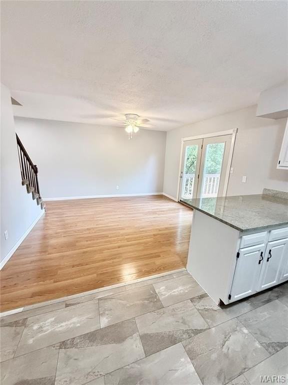 105 Christine Dr - Photo 6 of 24