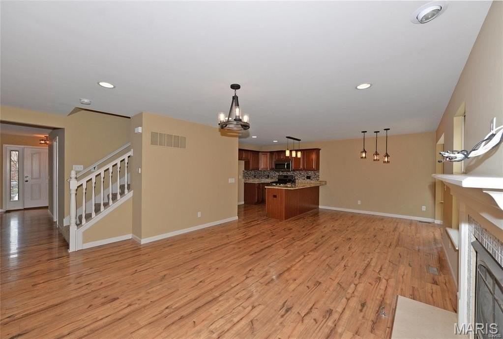 157 Distinction Dr - Photo 3 of 19