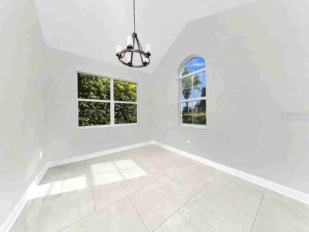 8710 Preston Woods Ct - Photo 7 of 30