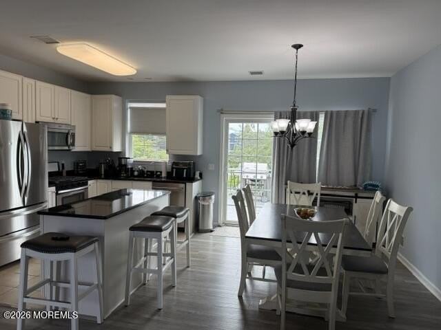 115 Ceylon Ave - Photo 2 of 10