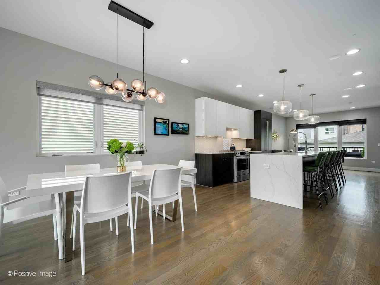 2544 W Warren Blvd - Photo 2 of 26
