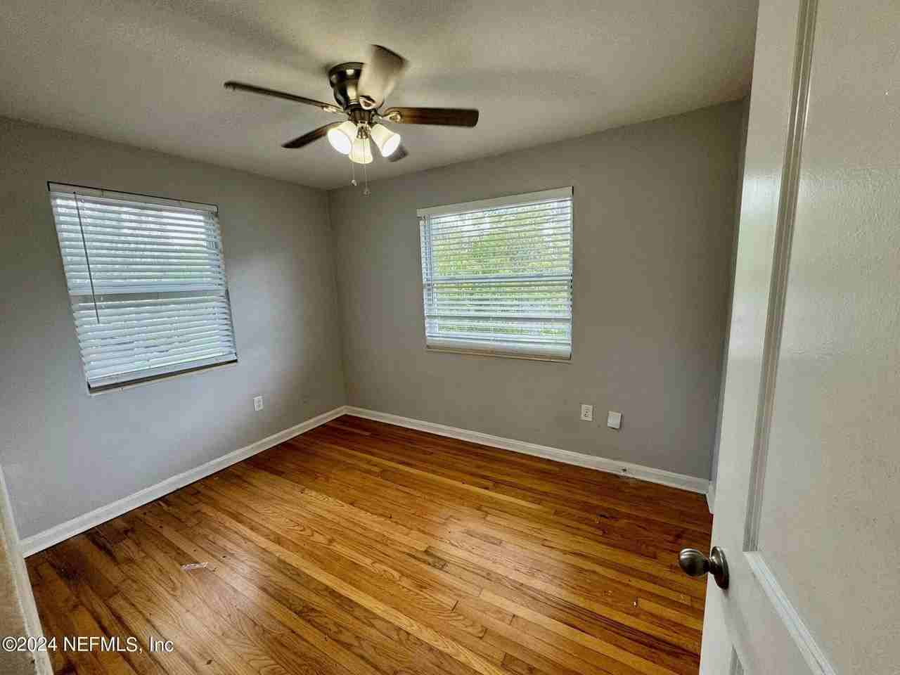 3337 Drew St #3 - Photo 7 of 21