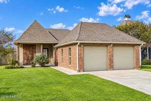 featured image of 101 Tara Oak Dr