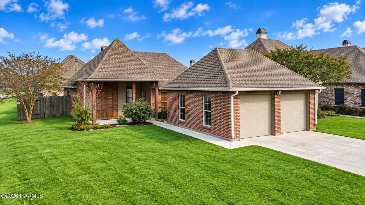 101 Tara Oak Dr - Photo 4 of 33