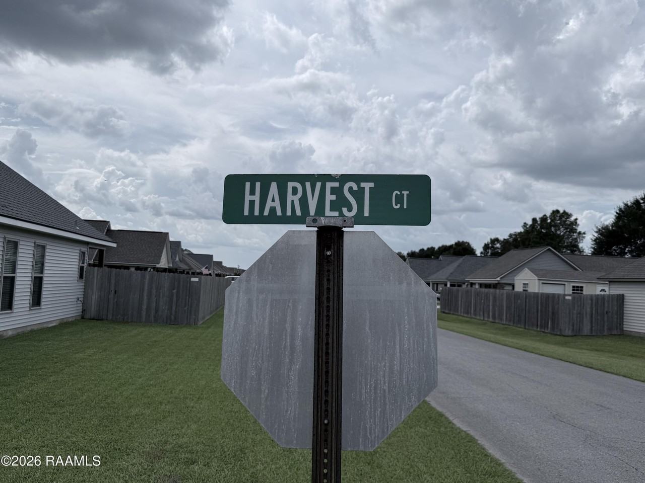 201 Harvest Ct - Photo 3 of 33